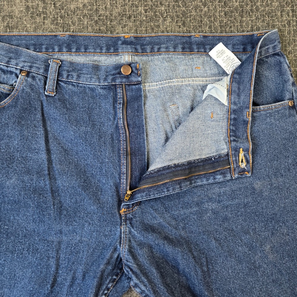 Red Kap Cutoff Denim Shorts Cotton Mens 44 Blue Raw Hem Workwear Casual - Picture 9 of 13